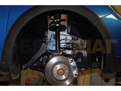 Подкрылок передний правый Totem для Renault Sandero Stepway 2014-2018